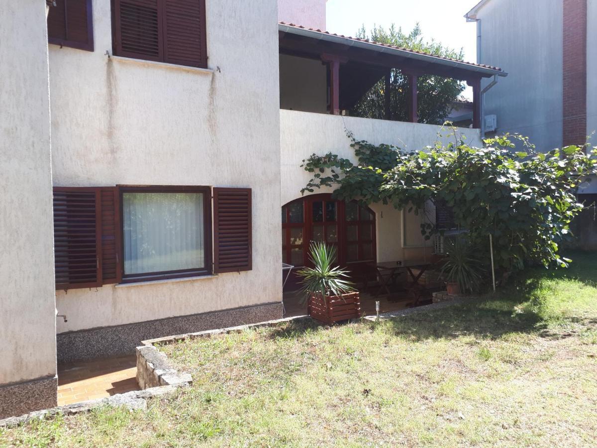 Apartament Apartman Studio Victoria Pula Zewnętrze zdjęcie